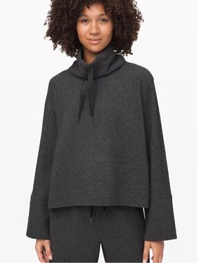 139. lululemon retreat yourself ribbed mock neck 8